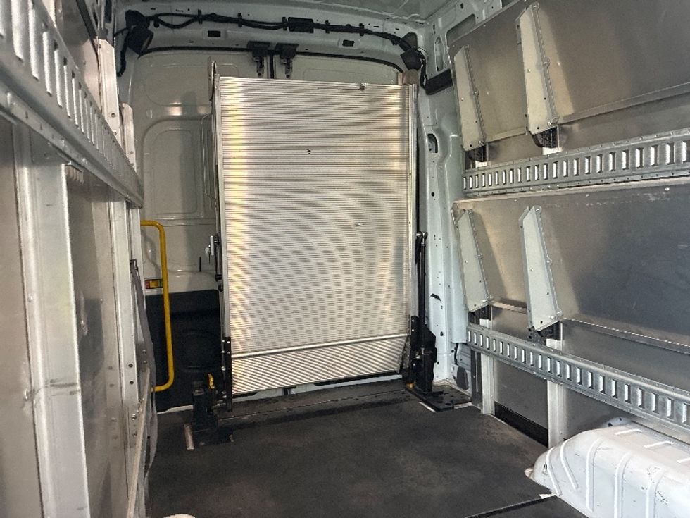 Cargo Van (Panel Van)-Light and Medium Duty Trucks-Ford-2022-Transit 350-Greenville-SC-12,293\n\t\tmiles-$ 49,750 - Image 26