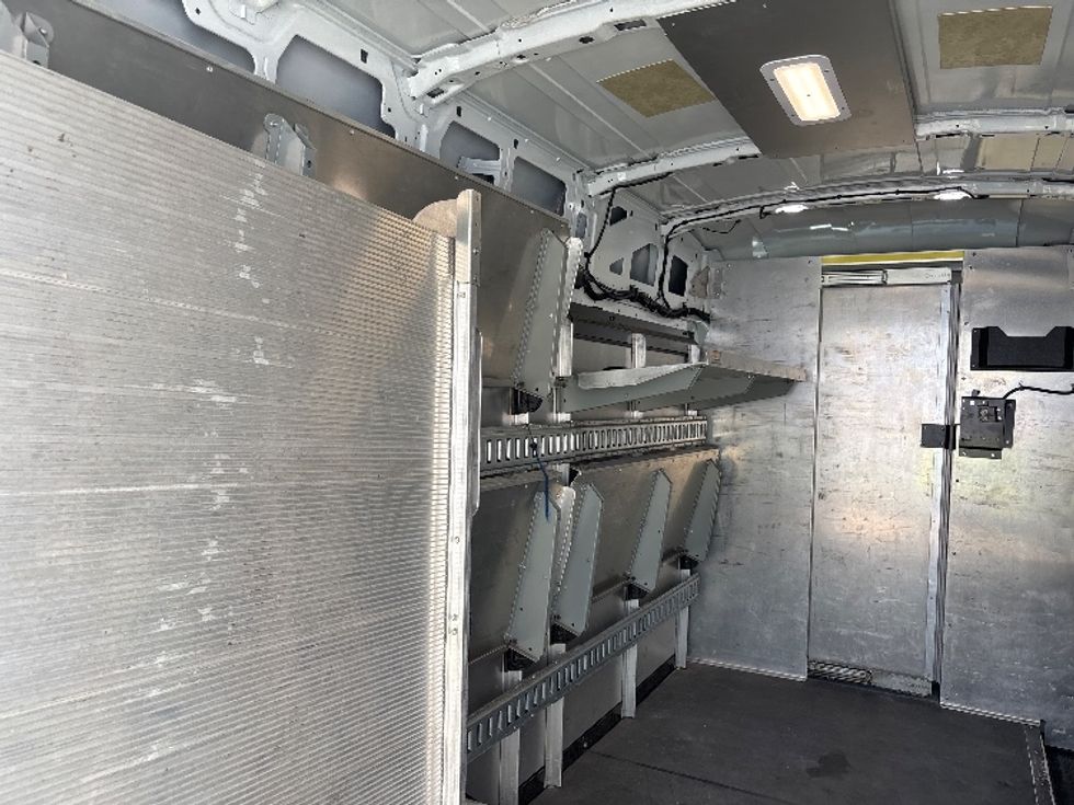 Cargo Van (Panel Van)-Light and Medium Duty Trucks-Ford-2022-Transit 350-Harahan-LA-59,543\n\t\tmiles-$ 45,000 - Image 11