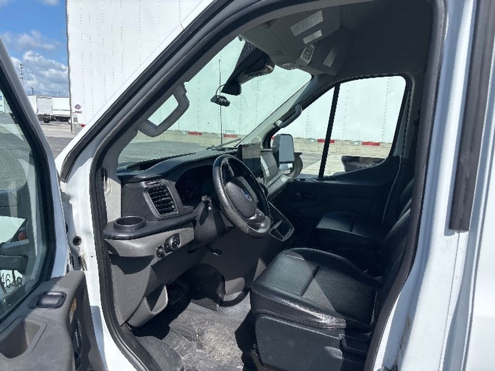 Cargo Van (Panel Van)-Light and Medium Duty Trucks-Ford-2022-Transit 350-Harahan-LA-59,543\n\t\tmiles-$ 45,000 - Image 16