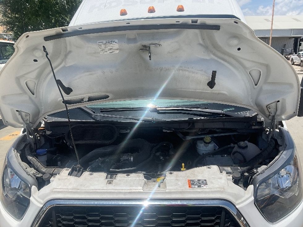 Cargo Van (Panel Van)-Light and Medium Duty Trucks-Ford-2022-Transit 350-Harahan-LA-59,543\n\t\tmiles-$ 45,000 - Image 23