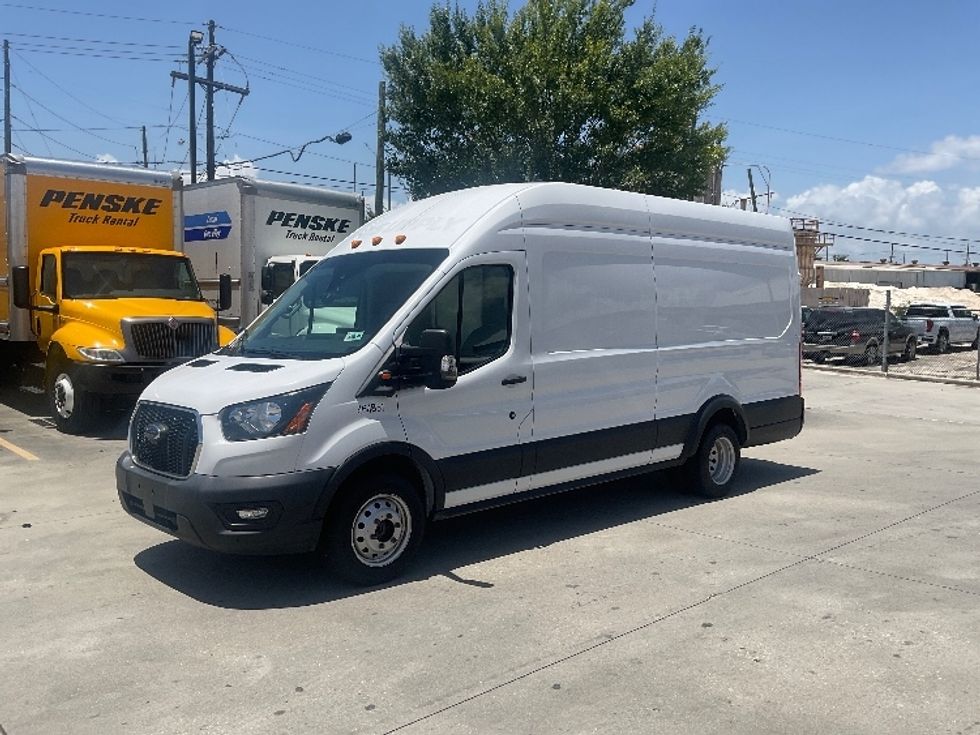 Cargo Van (Panel Van)-Light and Medium Duty Trucks-Ford-2022-Transit 350-Harahan-LA-59,543\n\t\tmiles-$ 45,000 - Image 3