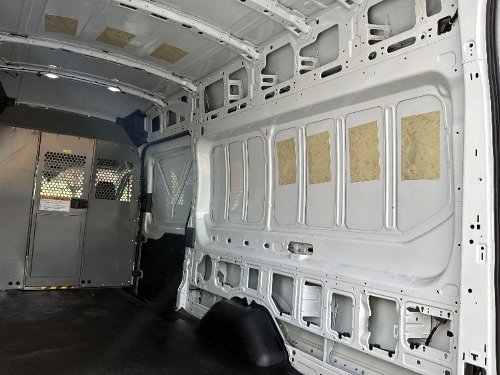 Cargo Van (Panel Van)-Light and Medium Duty Trucks-Ford-2022-Transit 350-Harrisburg-PA-108,668\n\t\tmiles-$ 38,500 - Image 12