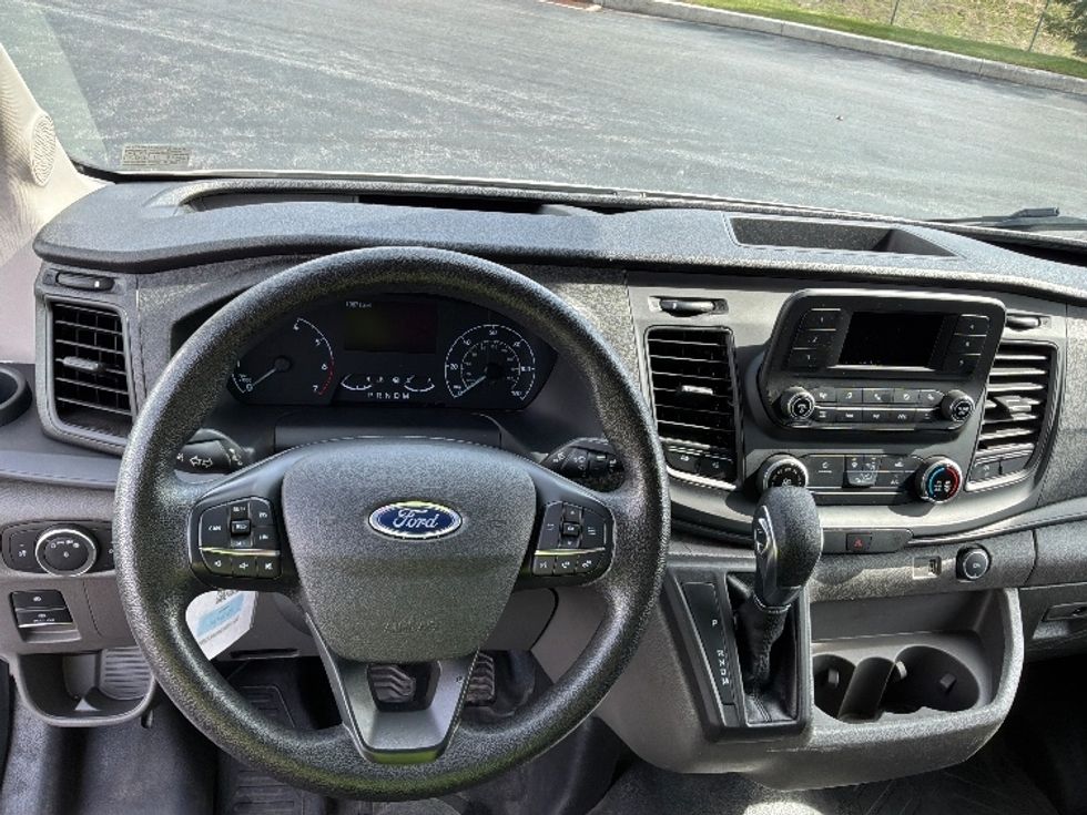 Cargo Van (Panel Van)-Light and Medium Duty Trucks-Ford-2022-Transit 350-Harrisburg-PA-108,668\n\t\tmiles-$ 38,500 - Image 18