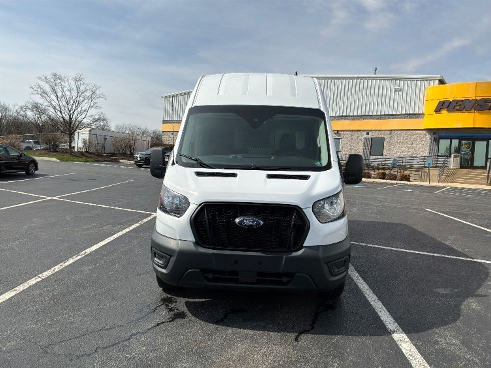 Cargo Van (Panel Van)-Light and Medium Duty Trucks-Ford-2022-Transit 350-Harrisburg-PA-108,668\n\t\tmiles-$ 38,500 - Image 2