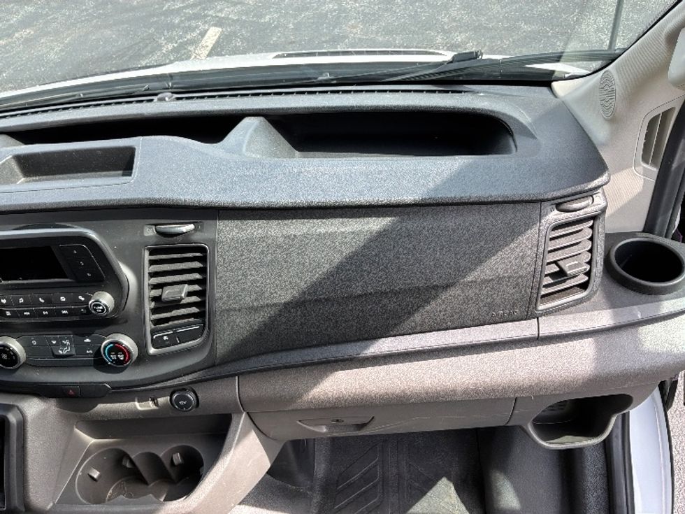 Cargo Van (Panel Van)-Light and Medium Duty Trucks-Ford-2022-Transit 350-Harrisburg-PA-108,668\n\t\tmiles-$ 38,500 - Image 21