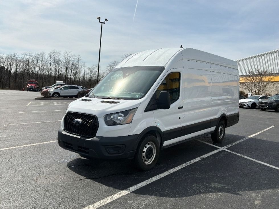 Cargo Van (Panel Van)-Light and Medium Duty Trucks-Ford-2022-Transit 350-Harrisburg-PA-108,668\n\t\tmiles-$ 38,500 - Image 3