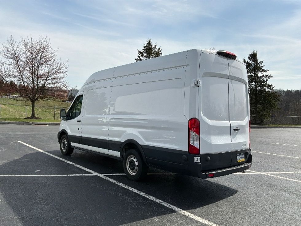 Cargo Van (Panel Van)-Light and Medium Duty Trucks-Ford-2022-Transit 350-Harrisburg-PA-108,668\n\t\tmiles-$ 38,500 - Image 6