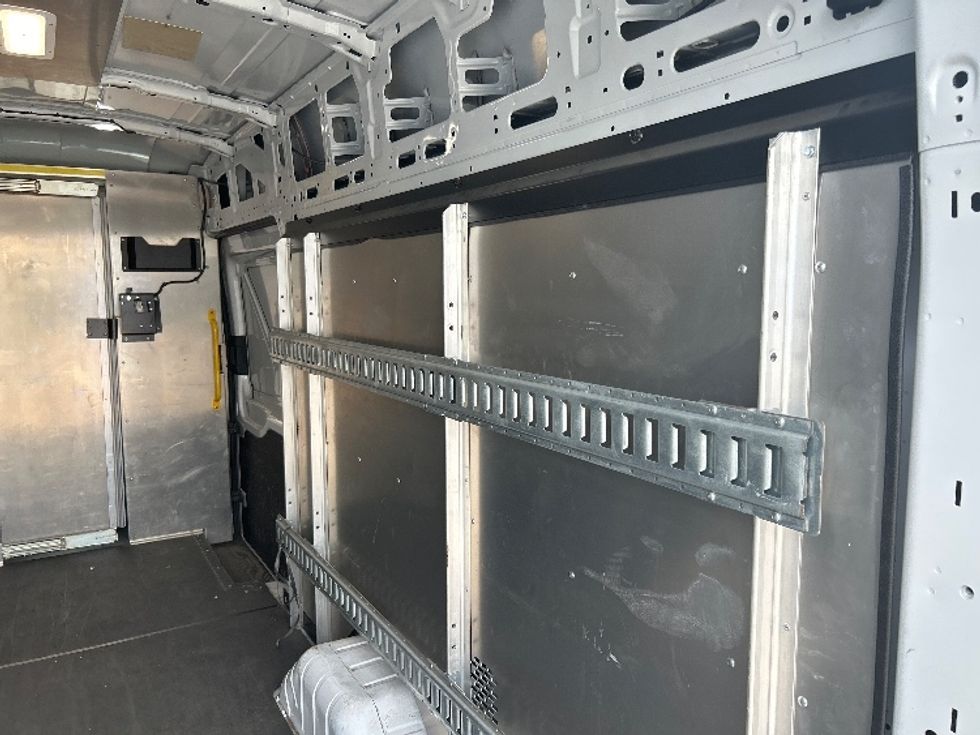 Cargo Van (Panel Van)-Light and Medium Duty Trucks-Ford-2022-Transit 350-Houston-TX-13,309\n\t\tmiles-$ 49,500 - Image 10