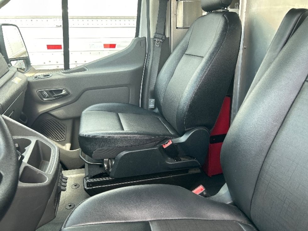 Cargo Van (Panel Van)-Light and Medium Duty Trucks-Ford-2022-Transit 350-Houston-TX-13,309\n\t\tmiles-$ 49,500 - Image 17