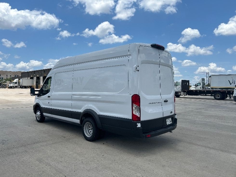 Cargo Van (Panel Van)-Light and Medium Duty Trucks-Ford-2022-Transit 350-Houston-TX-13,309\n\t\tmiles-$ 49,500 - Image 6