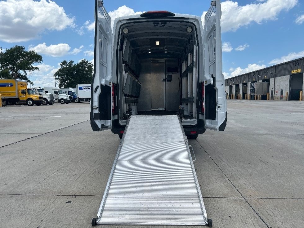 Cargo Van (Panel Van)-Light and Medium Duty Trucks-Ford-2022-Transit 350-Houston-TX-13,309\n\t\tmiles-$ 49,500 - Image 8