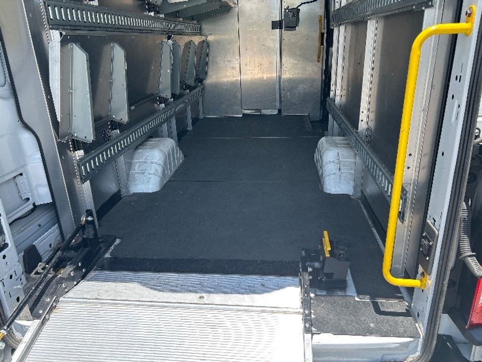 Cargo Van (Panel Van)-Light and Medium Duty Trucks-Ford-2022-Transit 350-Houston-TX-21,769\n\t\tmiles-$ 50,250 - Image 10