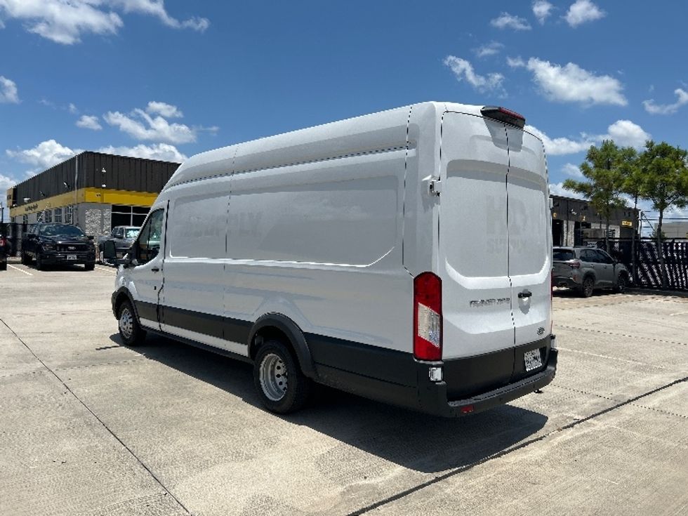 Cargo Van (Panel Van)-Light and Medium Duty Trucks-Ford-2022-Transit 350-Houston-TX-21,769\n\t\tmiles-$ 50,250 - Image 6