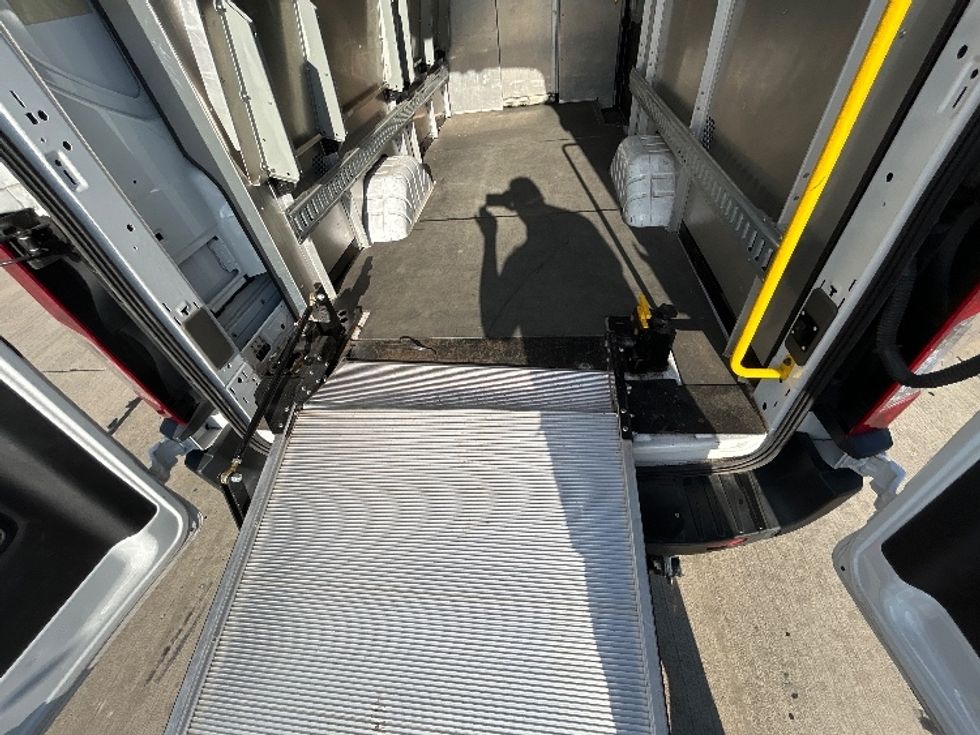 Cargo Van (Panel Van)-Light and Medium Duty Trucks-Ford-2022-Transit 350-Houston-TX-28,746\n\t\tmiles-$ 49,500 - Image 10