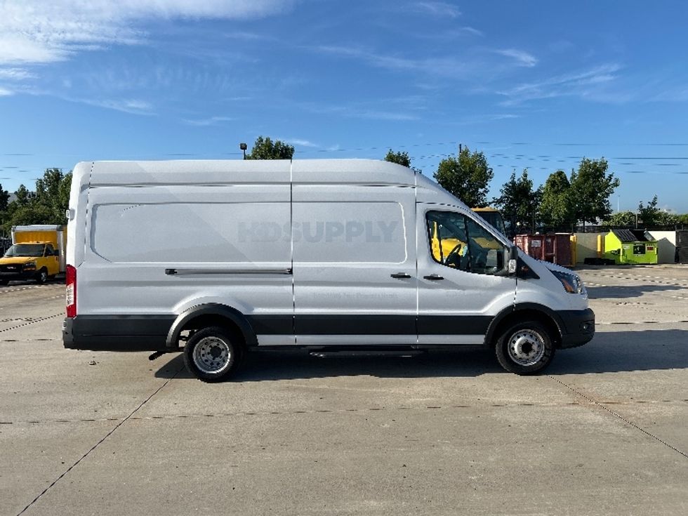 Cargo Van (Panel Van)-Light and Medium Duty Trucks-Ford-2022-Transit 350-Houston-TX-28,746\n\t\tmiles-$ 49,500 - Image 15