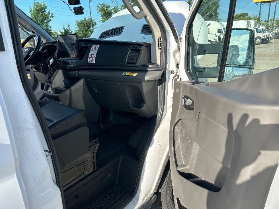 Cargo Van (Panel Van)-Light and Medium Duty Trucks-Ford-2022-Transit 350-Houston-TX-28,746\n\t\tmiles-$ 49,500 - Image 20