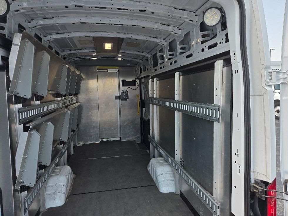Cargo Van (Panel Van)-Light and Medium Duty Trucks-Ford-2022-Transit 350-Kansas City-MO-30,712\n\t\tmiles-$ 47,250 - Image 12