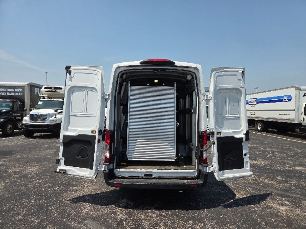 Cargo Van (Panel Van)-Light and Medium Duty Trucks-Ford-2022-Transit 350-Kansas City-MO-30,712\n\t\tmiles-$ 47,250 - Image 8