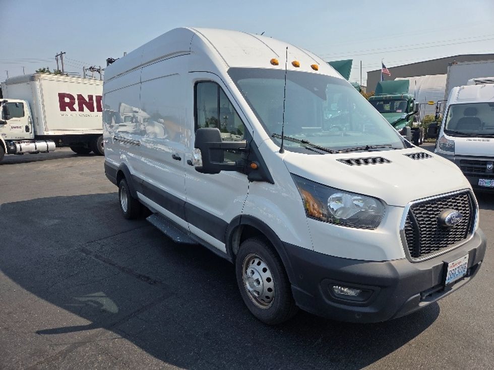 Cargo Van (Panel Van)-Light and Medium Duty Trucks-Ford-2022-Transit 350-Kent-WA-31,692\n\t\tmiles-$ 45,750 - Image 1