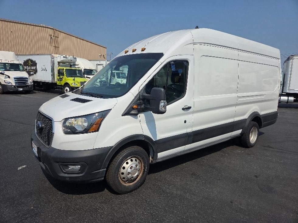 Cargo Van (Panel Van)-Light and Medium Duty Trucks-Ford-2022-Transit 350-Kent-WA-31,692\n\t\tmiles-$ 45,750 - Image 3