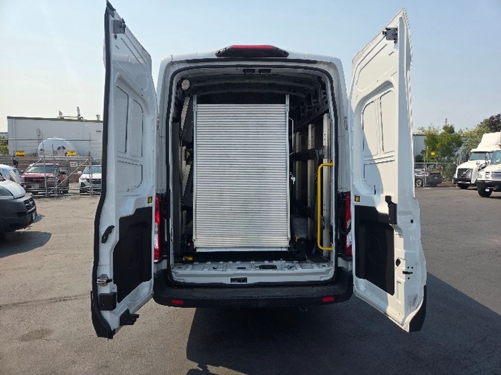 Cargo Van (Panel Van)-Light and Medium Duty Trucks-Ford-2022-Transit 350-Kent-WA-31,692\n\t\tmiles-$ 45,750 - Image 8