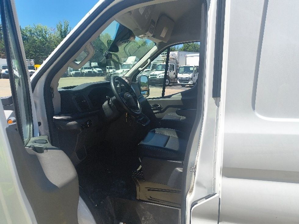 Cargo Van (Panel Van)-Light and Medium Duty Trucks-Ford-2022-Transit 350-Middlefield-OH-36,230\n\t\tmiles-$ 46,500 - Image 16