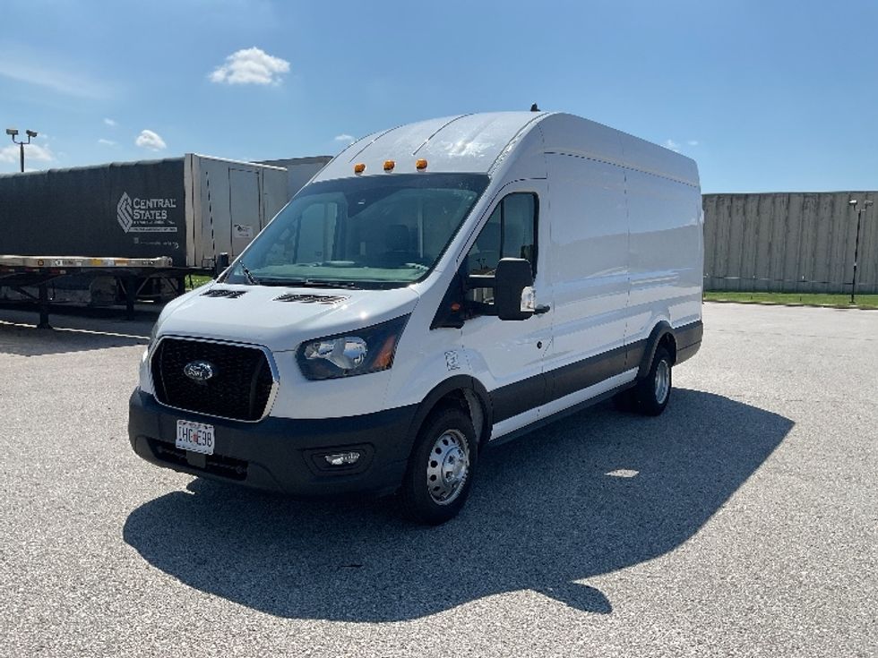 Cargo Van (Panel Van)-Light and Medium Duty Trucks-Ford-2022-Transit 350-Moberly-MO-33,117\n\t\tmiles-$ 49,000 - Image 3
