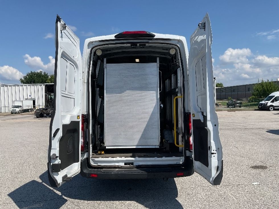 Cargo Van (Panel Van)-Light and Medium Duty Trucks-Ford-2022-Transit 350-Moberly-MO-33,117\n\t\tmiles-$ 49,000 - Image 8