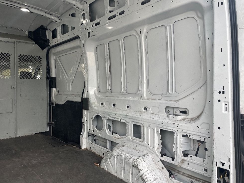 Cargo Van (Panel Van)-Light and Medium Duty Trucks-Ford-2022-Transit 350-Pennsauken-NJ-103,599\n\t\tmiles-$ 35,250 - Image 12
