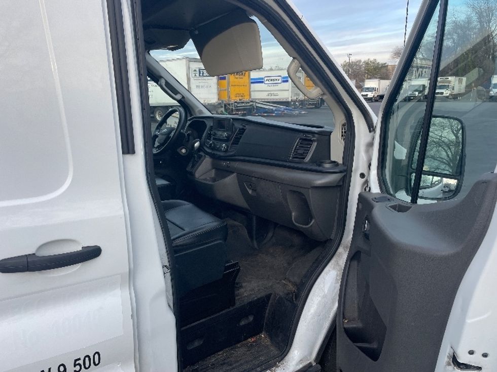 Cargo Van (Panel Van)-Light and Medium Duty Trucks-Ford-2022-Transit 350-Pennsauken-NJ-103,599\n\t\tmiles-$ 35,250 - Image 20