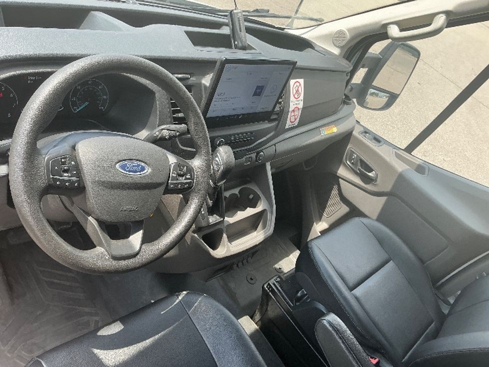 Cargo Van (Panel Van)-Light and Medium Duty Trucks-Ford-2022-Transit 350-Piqua-OH-34,978\n\t\tmiles-$ 44,750 - Image 15