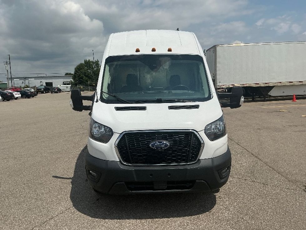 Cargo Van (Panel Van)-Light and Medium Duty Trucks-Ford-2022-Transit 350-Piqua-OH-34,978\n\t\tmiles-$ 44,750 - Image 2