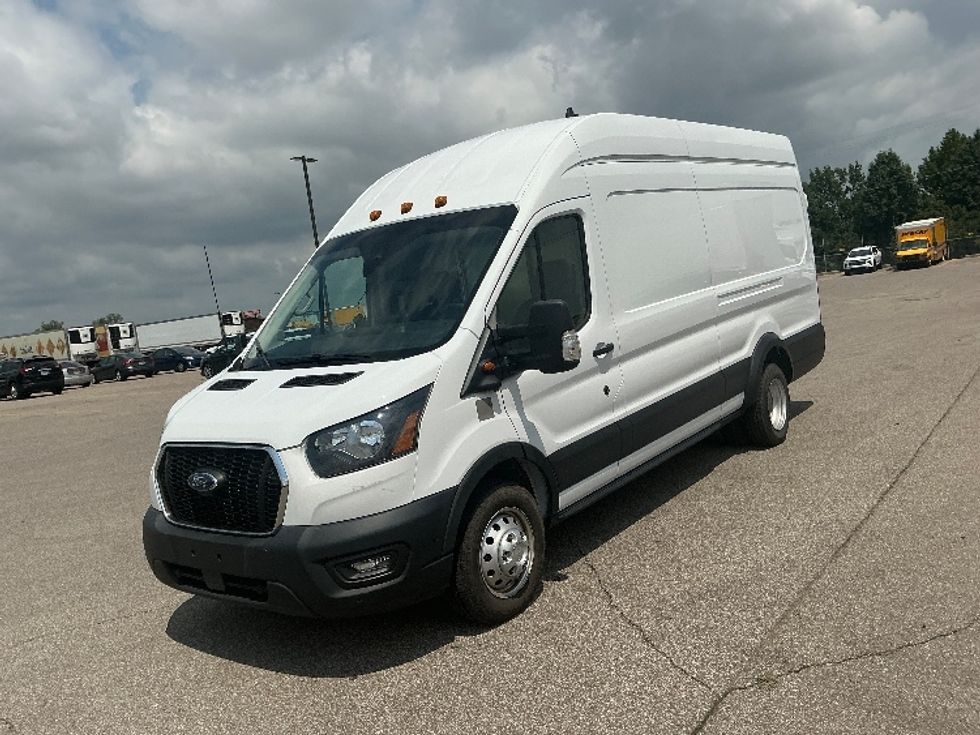 Cargo Van (Panel Van)-Light and Medium Duty Trucks-Ford-2022-Transit 350-Piqua-OH-34,978\n\t\tmiles-$ 44,750 - Image 3