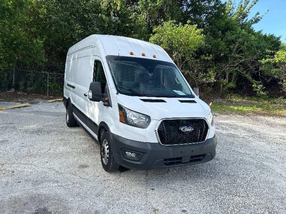 Cargo Van (Panel Van)-Light and Medium Duty Trucks-Ford-2022-Transit 350-Tampa-FL-103,236\n\t\tmiles-$ 39,500 - Image 1