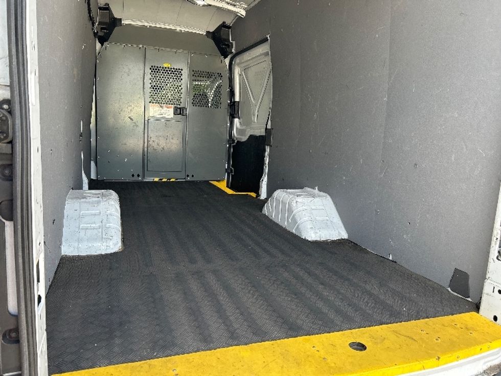 Cargo Van (Panel Van)-Light and Medium Duty Trucks-Ford-2022-Transit 350-Tampa-FL-103,236\n\t\tmiles-$ 39,500 - Image 11