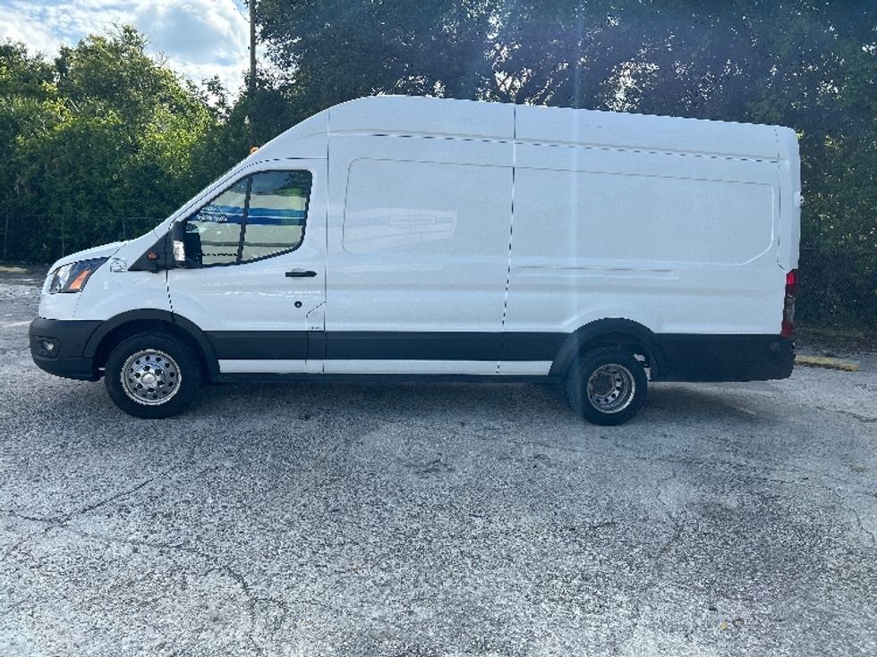 Cargo Van (Panel Van)-Light and Medium Duty Trucks-Ford-2022-Transit 350-Tampa-FL-103,236\n\t\tmiles-$ 39,500 - Image 4