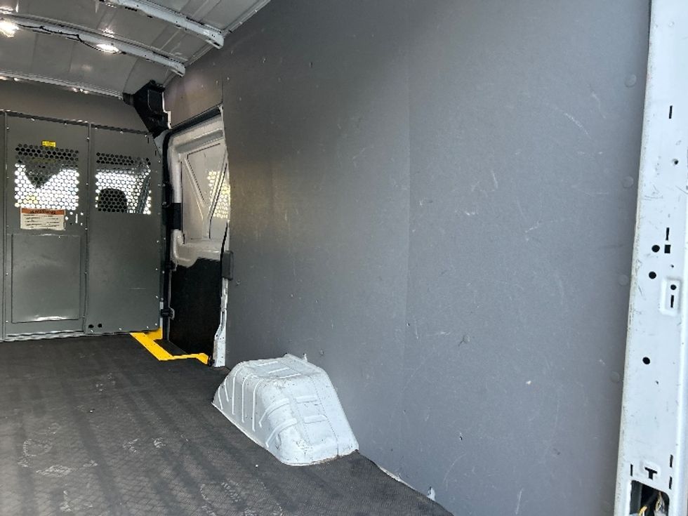 Cargo Van (Panel Van)-Light and Medium Duty Trucks-Ford-2022-Transit 350-Tampa-FL-108,813\n\t\tmiles-$ 37,000 - Image 12
