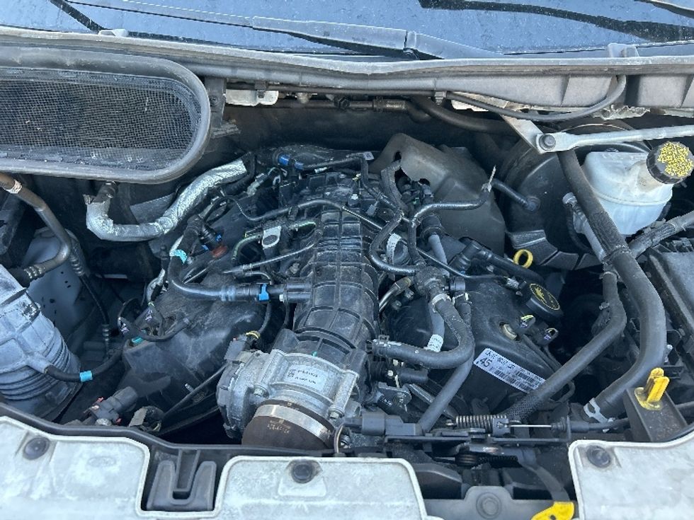 Cargo Van (Panel Van)-Light and Medium Duty Trucks-Ford-2022-Transit 350-Tampa-FL-108,813\n\t\tmiles-$ 37,000 - Image 23