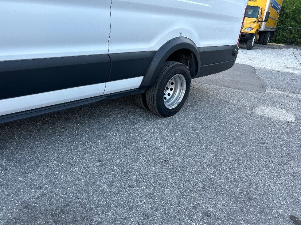 Cargo Van (Panel Van)-Light and Medium Duty Trucks-Ford-2022-Transit 350-Tampa-FL-108,813\n\t\tmiles-$ 37,000 - Image 5