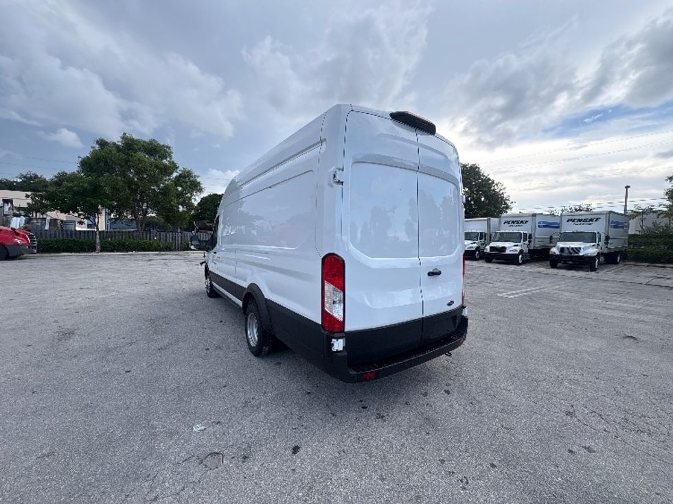 Cargo Van (Panel Van)-Light and Medium Duty Trucks-Ford-2022-Transit 350-Tampa-FL-37,993\n\t\tmiles-$ 41,250 - Image 5