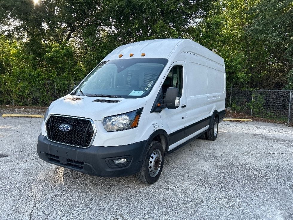 Cargo Van (Panel Van)-Light and Medium Duty Trucks-Ford-2022-Transit 350-Tampa-FL-99,208\n\t\tmiles-$ 40,000 - Image 3