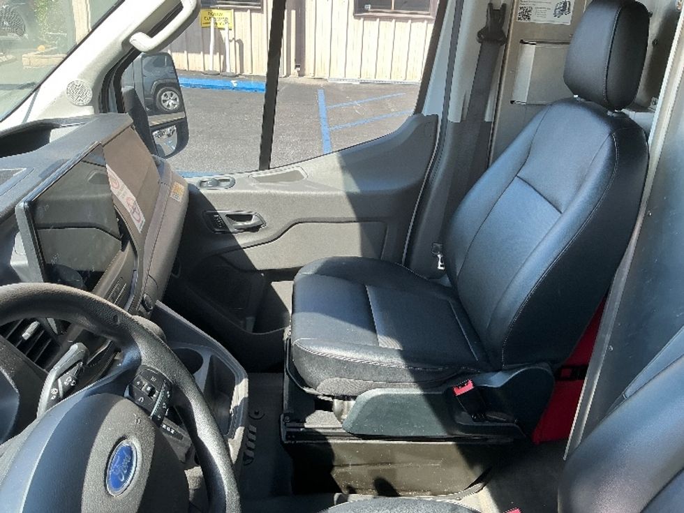 Cargo Van (Panel Van)-Light and Medium Duty Trucks-Ford-2022-Transit 350-Torrance-CA-49,666\n\t\tmiles-$ 44,500 - Image 19