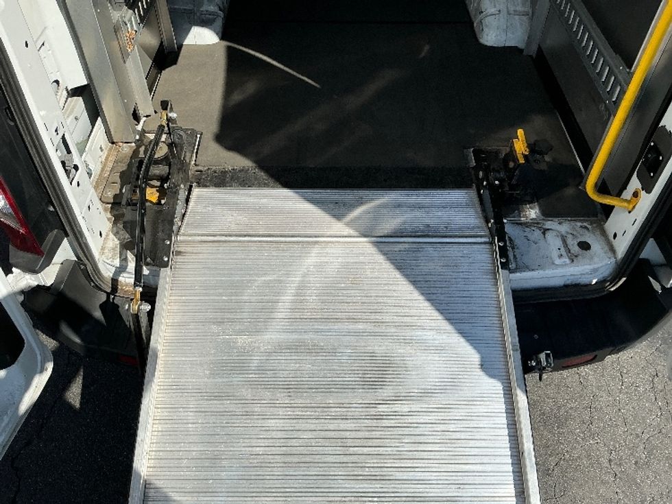 Cargo Van (Panel Van)-Light and Medium Duty Trucks-Ford-2022-Transit 350-Torrance-CA-54,039\n\t\tmiles-$ 44,000 - Image 10