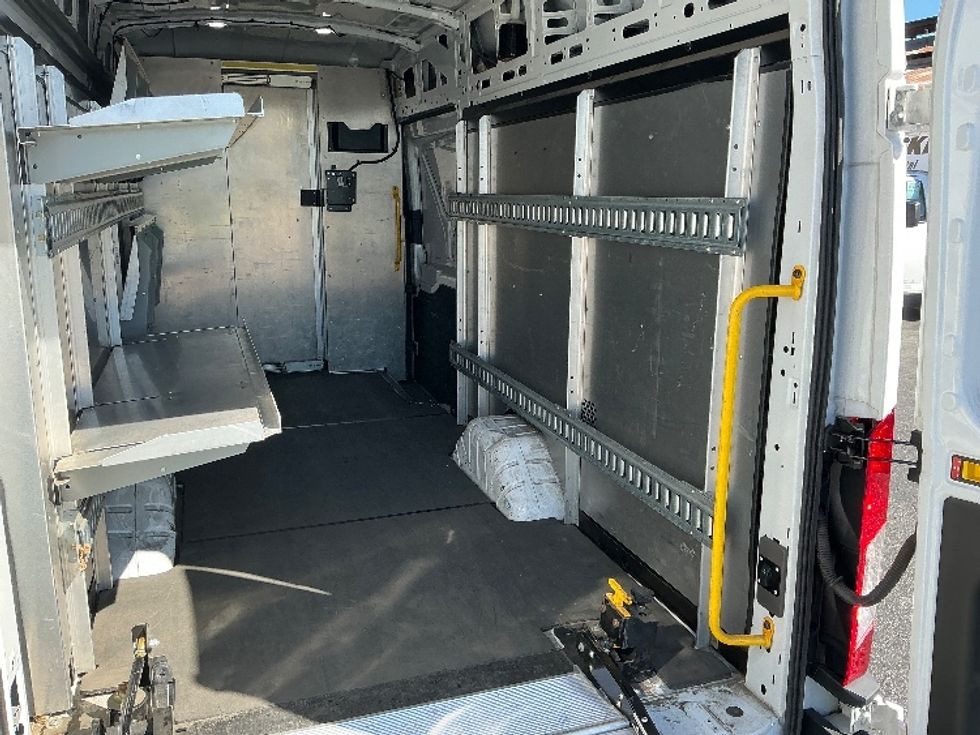 Cargo Van (Panel Van)-Light and Medium Duty Trucks-Ford-2022-Transit 350-Torrance-CA-54,039\n\t\tmiles-$ 44,000 - Image 12