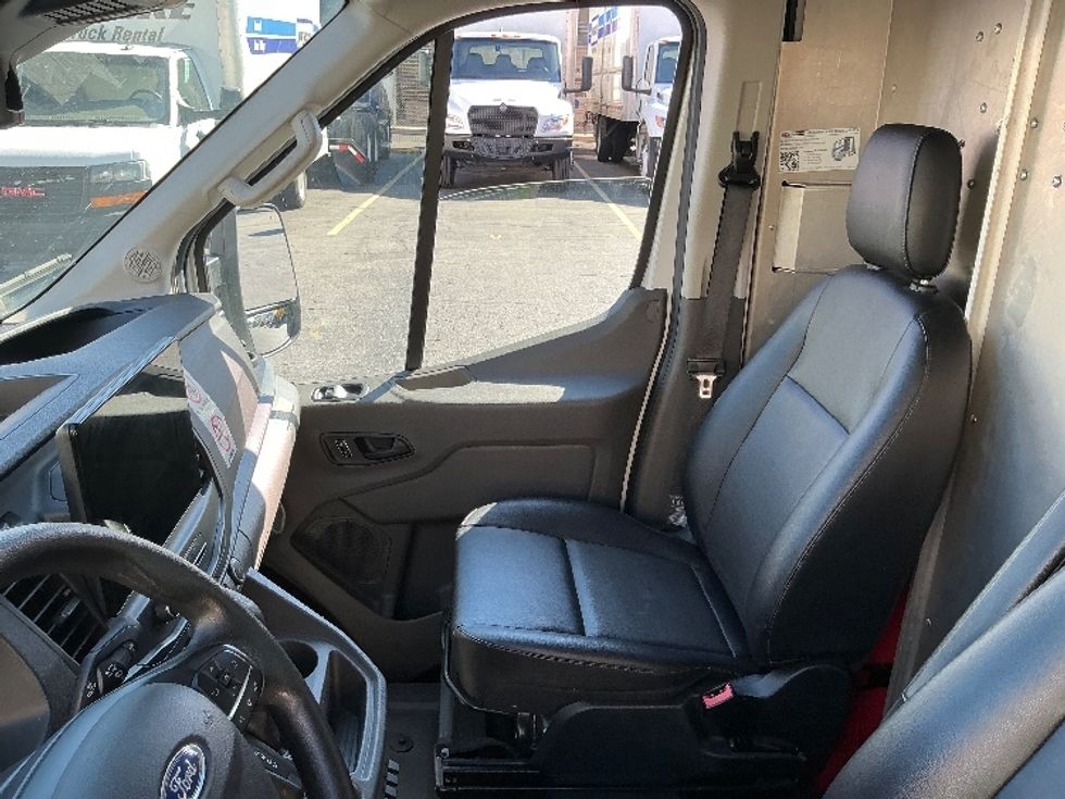 Cargo Van (Panel Van)-Light and Medium Duty Trucks-Ford-2022-Transit 350-Torrance-CA-54,039\n\t\tmiles-$ 44,000 - Image 19
