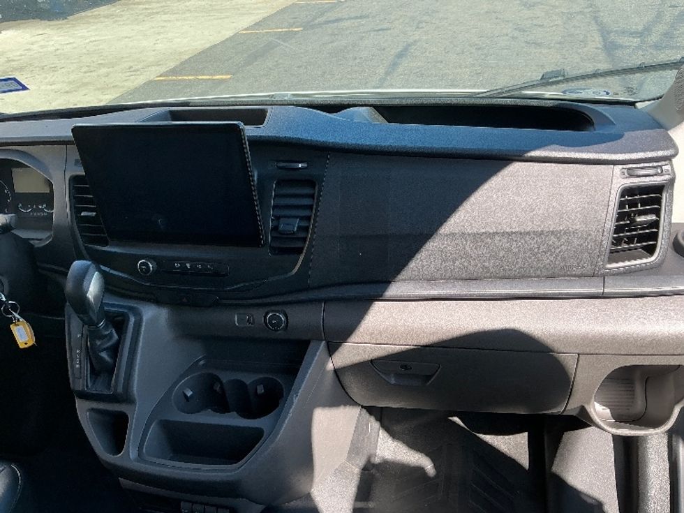 Cargo Van (Panel Van)-Light and Medium Duty Trucks-Ford-2022-Transit 350-Torrance-CA-54,039\n\t\tmiles-$ 44,000 - Image 21