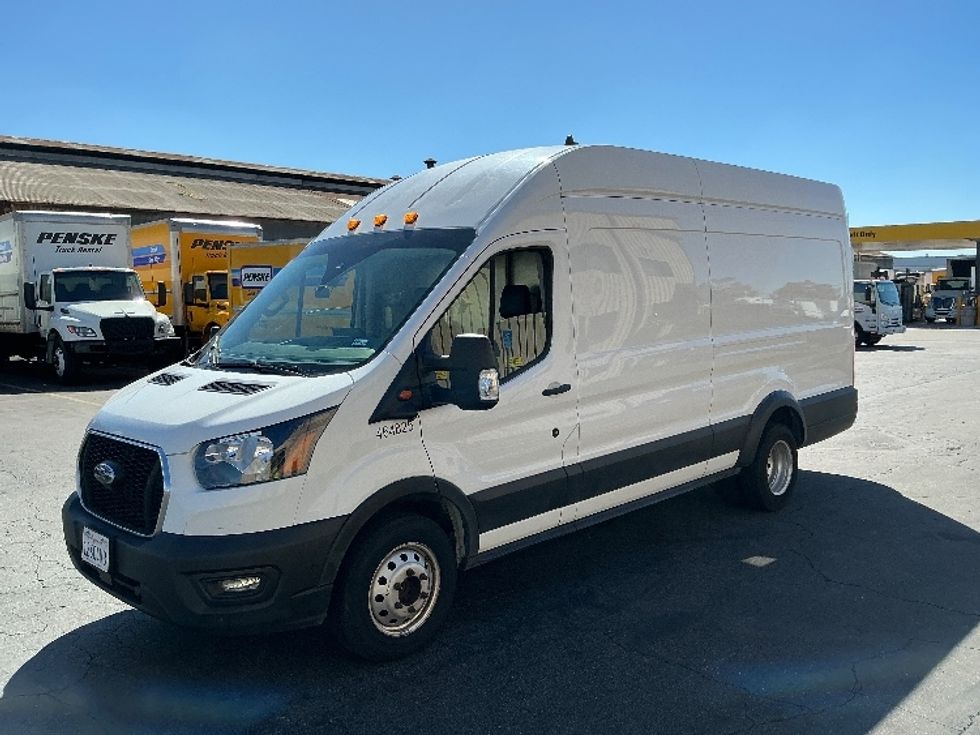 Cargo Van (Panel Van)-Light and Medium Duty Trucks-Ford-2022-Transit 350-Torrance-CA-54,039\n\t\tmiles-$ 44,000 - Image 3