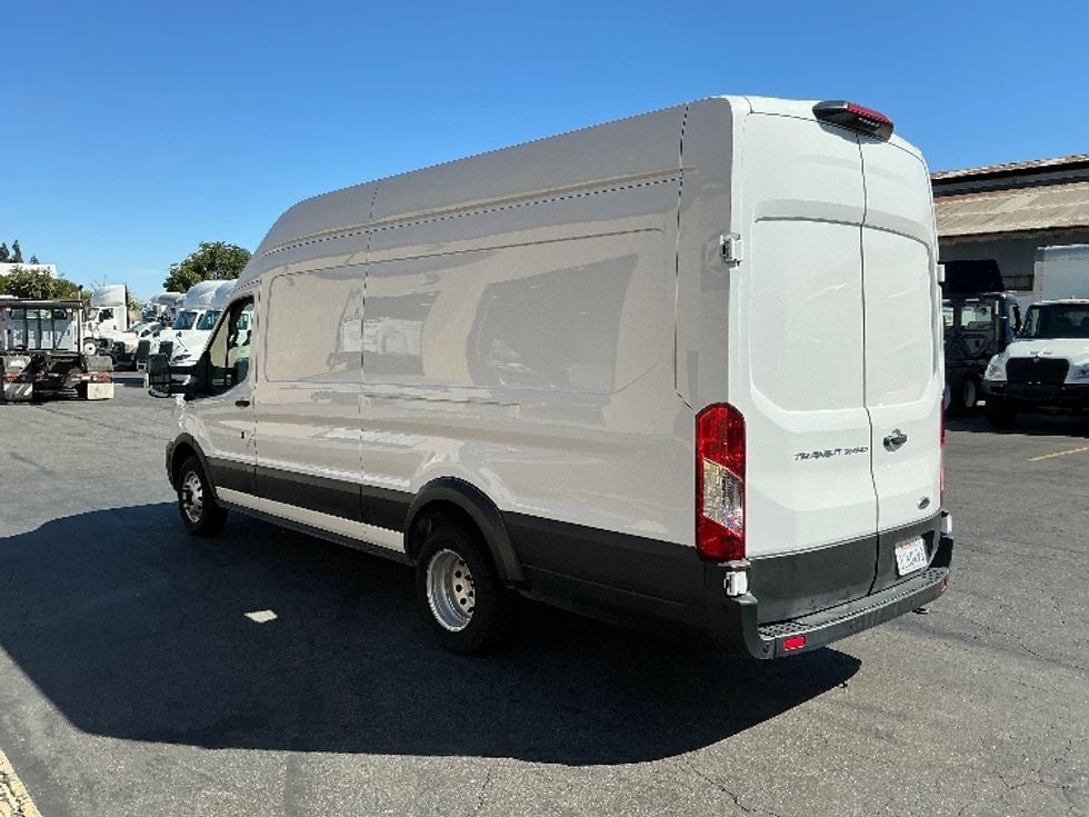Cargo Van (Panel Van)-Light and Medium Duty Trucks-Ford-2022-Transit 350-Torrance-CA-54,039\n\t\tmiles-$ 44,000 - Image 6