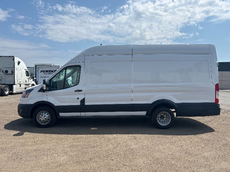 Cargo Van (Panel Van)-Light and Medium Duty Trucks-Ford-2022-Transit 350-Torrance-CA-64,648\n\t\tmiles-$ 44,500 - Image 4