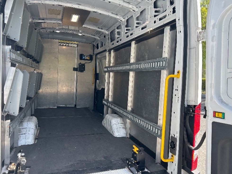 Cargo Van (Panel Van)-Light and Medium Duty Trucks-Ford-2022-Transit 350-Torrance-CA-65,580\n\t\tmiles-$ 44,250 - Image 12